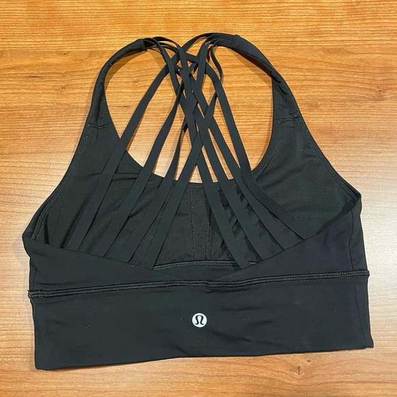 Lululemon bra size 6 - Picture 4 of 4
